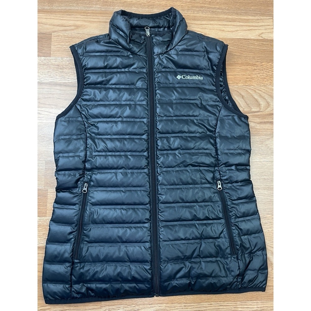 Columbia Lightweight Quilted Puffer Vest in Black, Down Duck , Women's Medium
